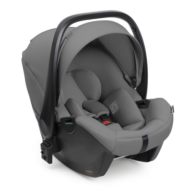 Seggiolino auto neonato Chicco Kory Plus i-Size grigio, con sistema di rotazione Easy-Boarding e parasole UV50+. | Chicco