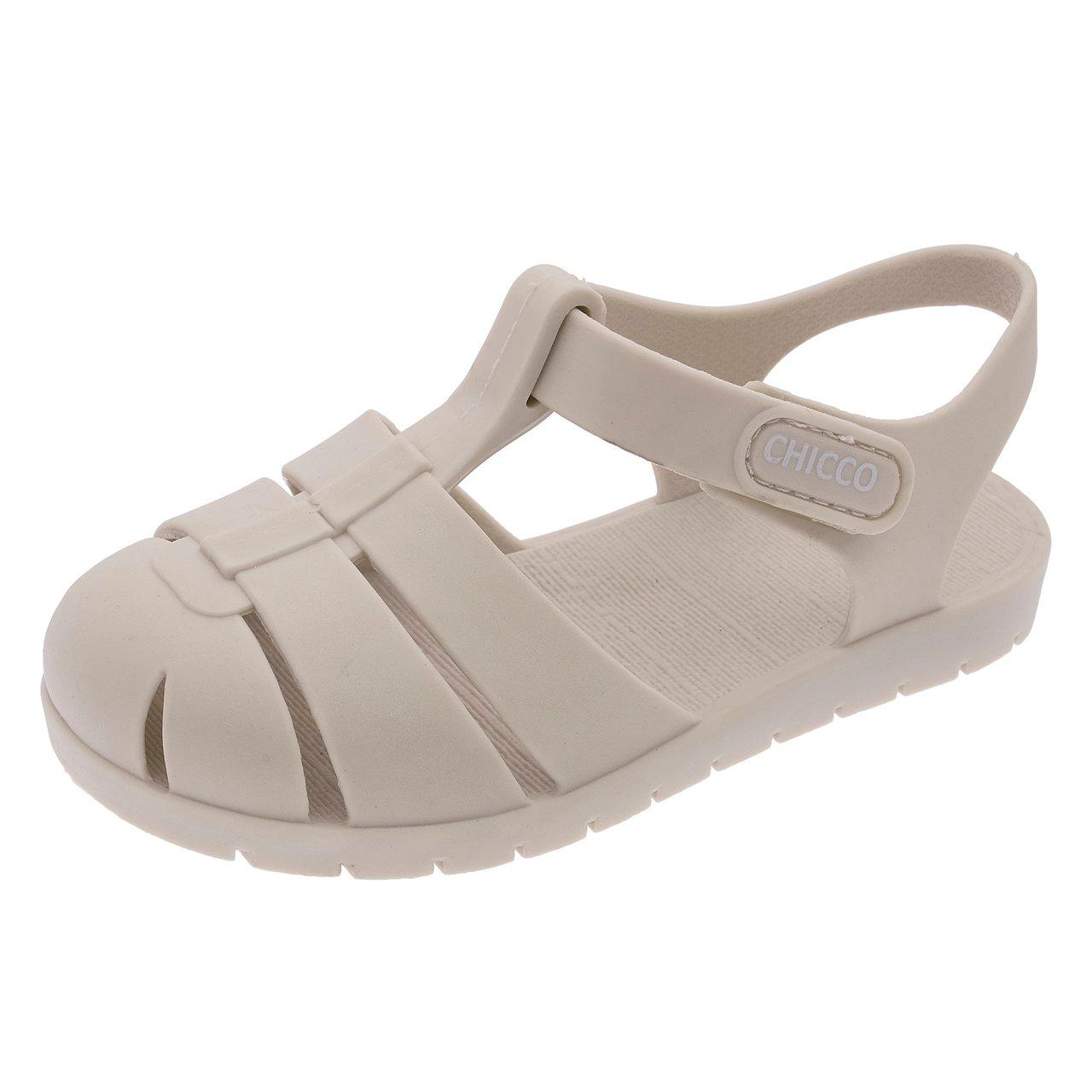 Sandalo mare unisex Chicco Mushi beige in morbida plastica opaca, punta chiusa e chiusura a strappo regolabile per una calzata sicura e confortevole. | Chicco