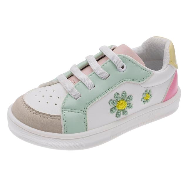 Sneakers bambina Carolin Chicco in tonalità pastello con ricami floreali effetto spugna e lacci elastici, ideali per primavera ed estate. | Chicco