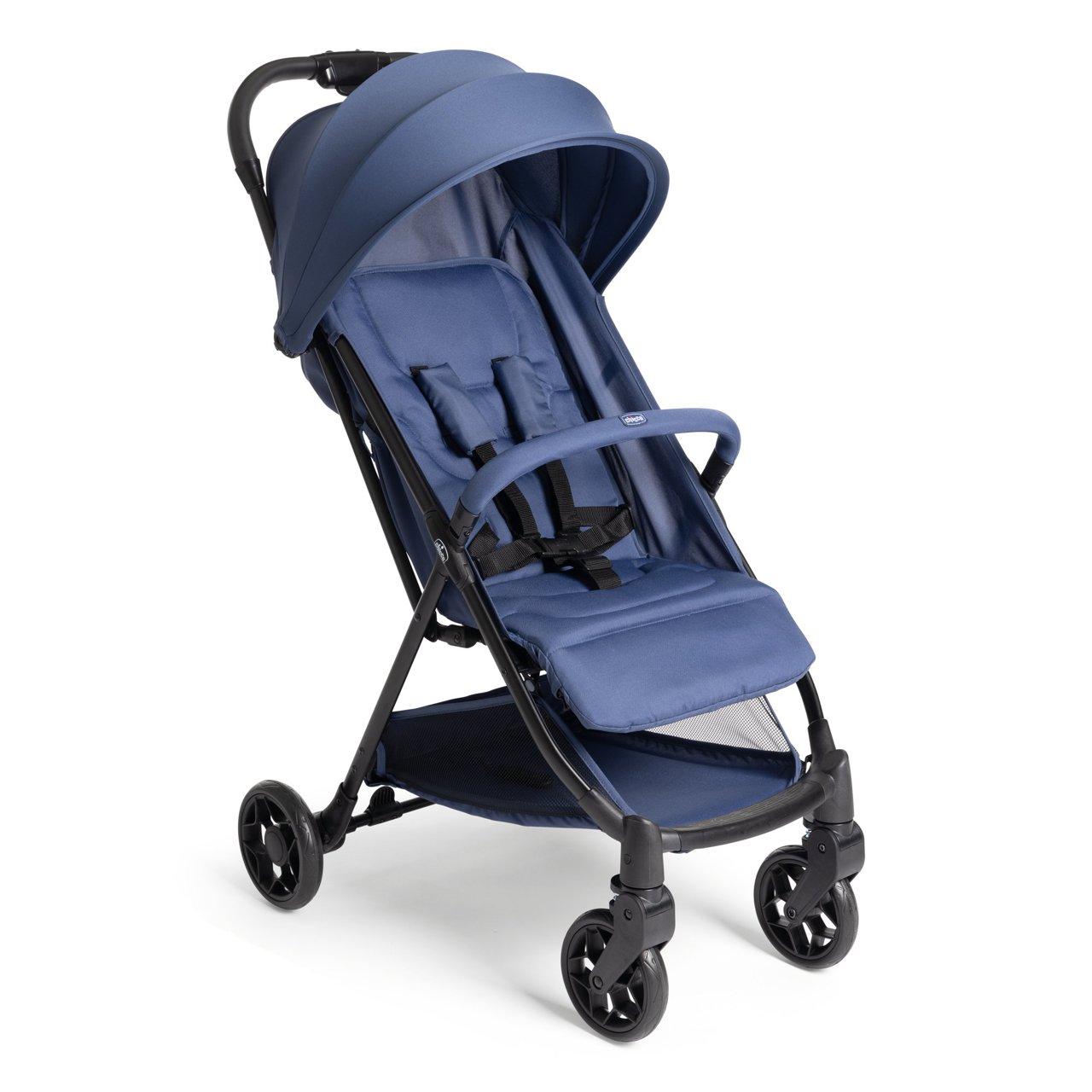 Passeggino leggero Chicco Urbino rosso, omologato dalla nascita fino a 22 kg, con chiusura rapida e peso di 6,3 kg. | Chicco