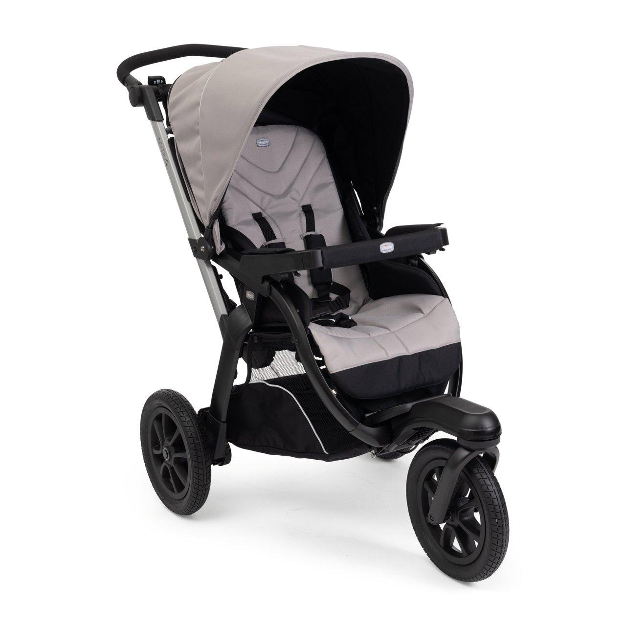 Passeggino Chicco Activ3 nero, a tre ruote con ruote XL antiforatura e sospensioni regolabili, ideale per genitori dinamici e ogni terreno. | Chicco