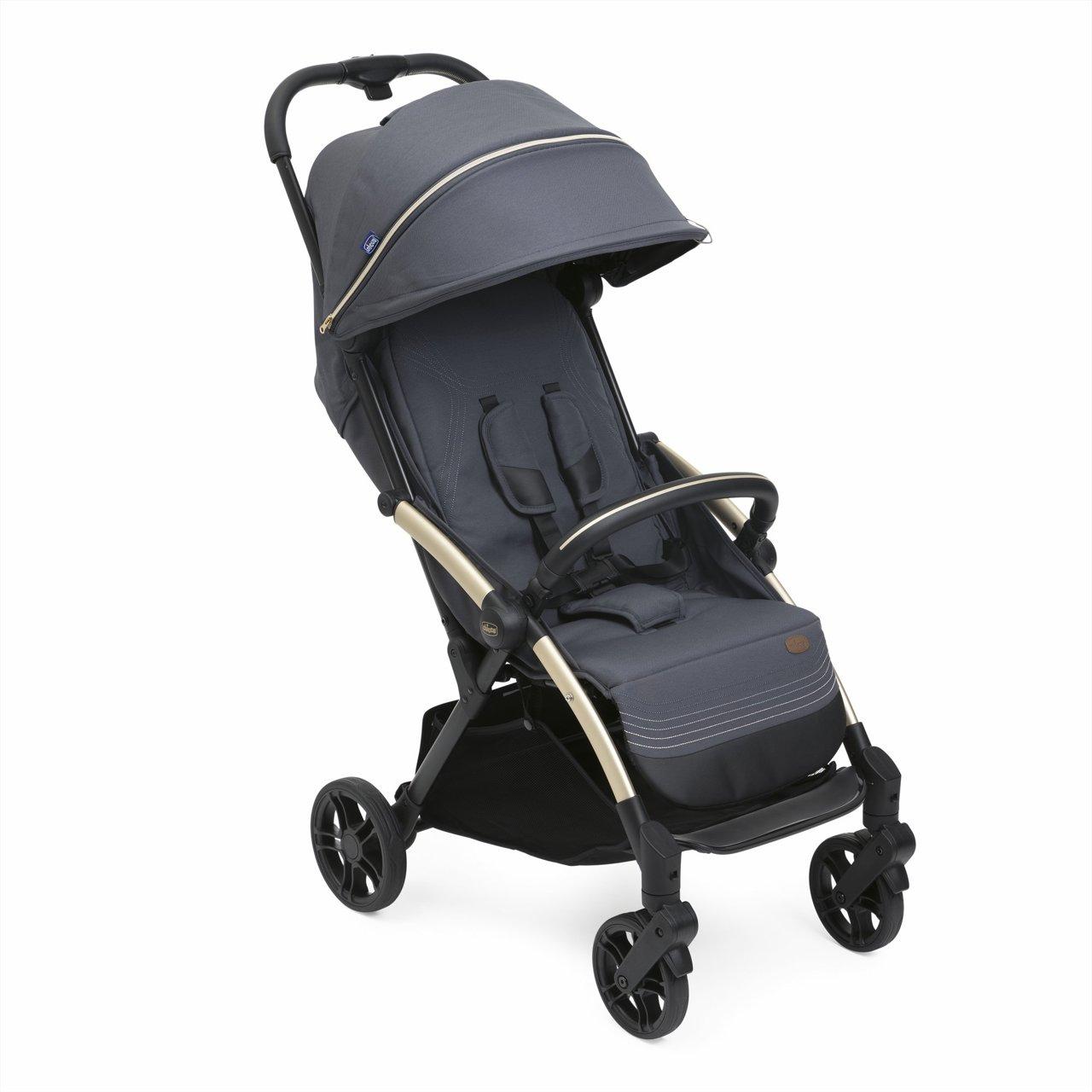 Passeggino Goody XPlus Chicco blu, leggero e unisex, con chiusura automatica OneTouch, ideale dalla nascita fino a 22 kg, dotato di ruote ammortizzate e cappottina UV50+. | Chicco