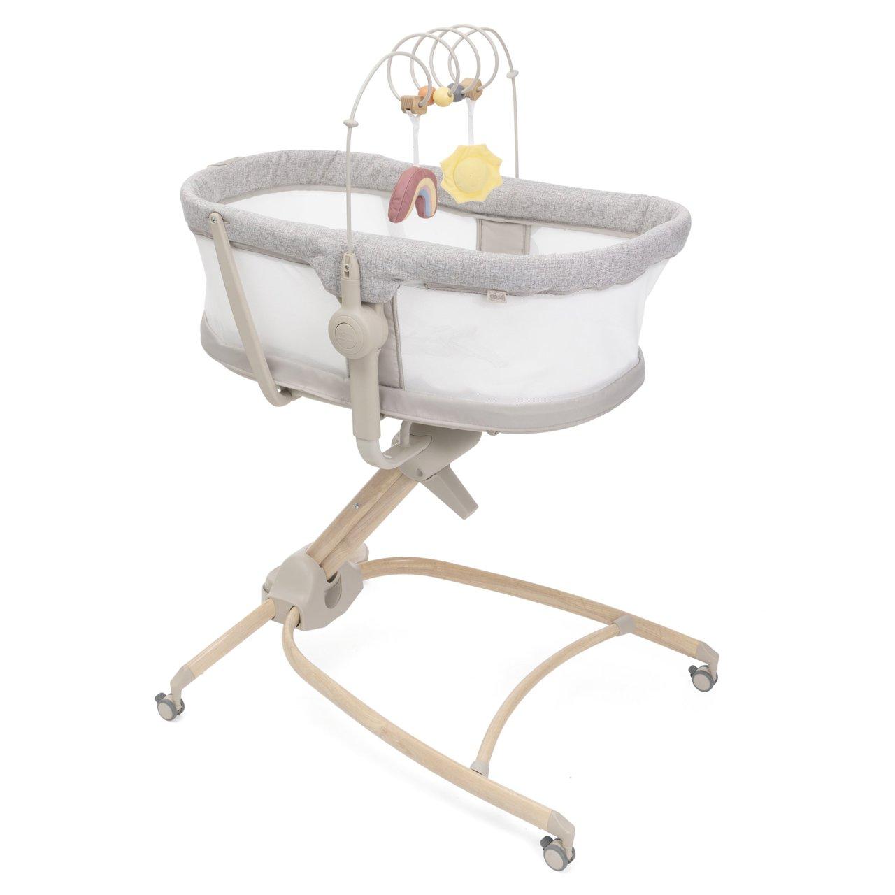 Culla multifunzionale Chicco Baby Hug 4in1 Armonia in colore marrone, ideale per neonati da 0 a 36 mesi, con funzioni di culla, sdraietta e seggiolone. | Chicco