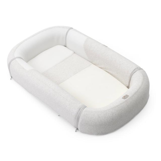 Riduttore neonati Chicco Mommy Pod 3in1 beige in cotone biologico traspirante, ideale per nanna e tummy time. | Chicco