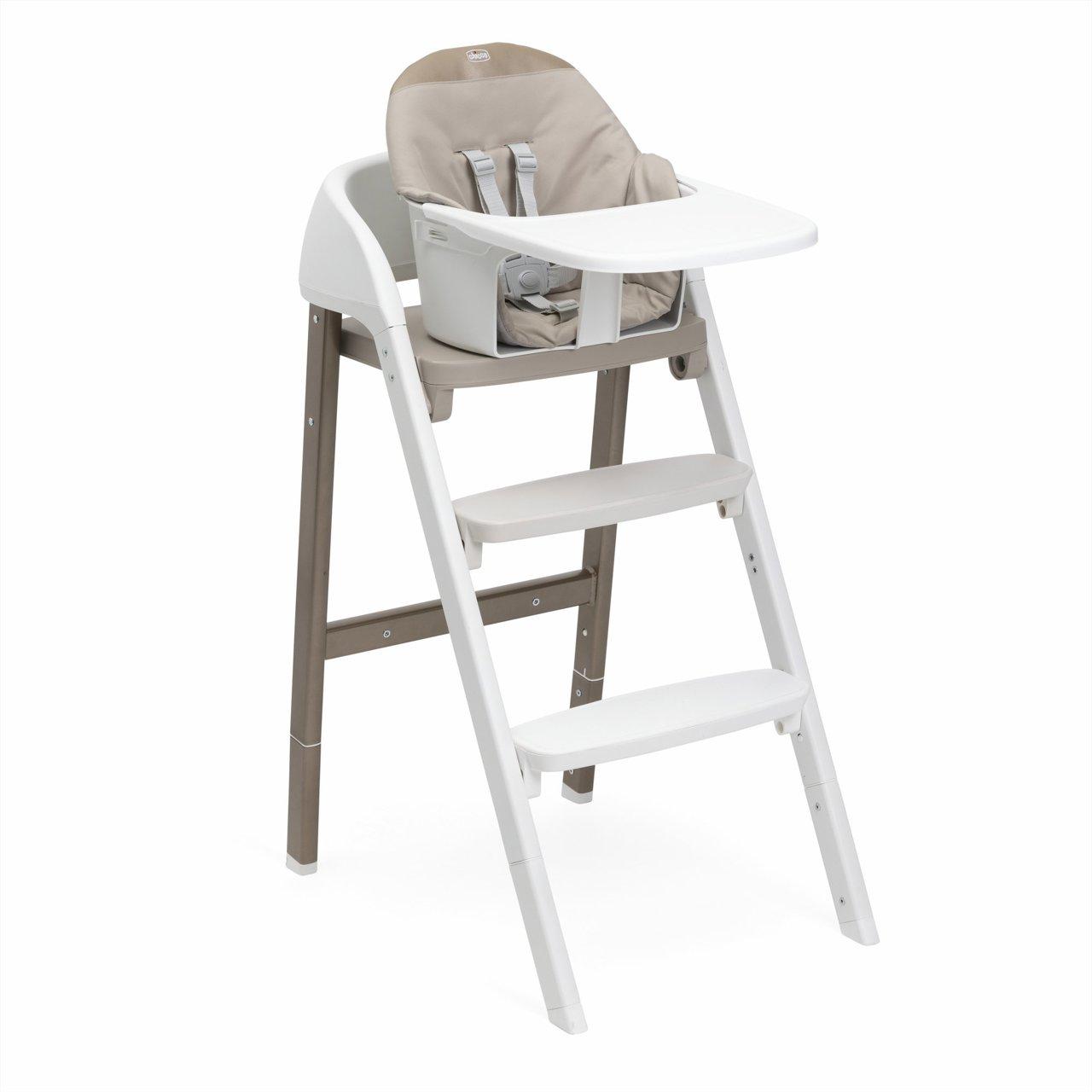 Sedia evolutiva Crescendo Up Chicco rossa, ideale da 6 mesi a 99 anni, con poggiapiedi regolabile e vassoio incluso. | Chicco