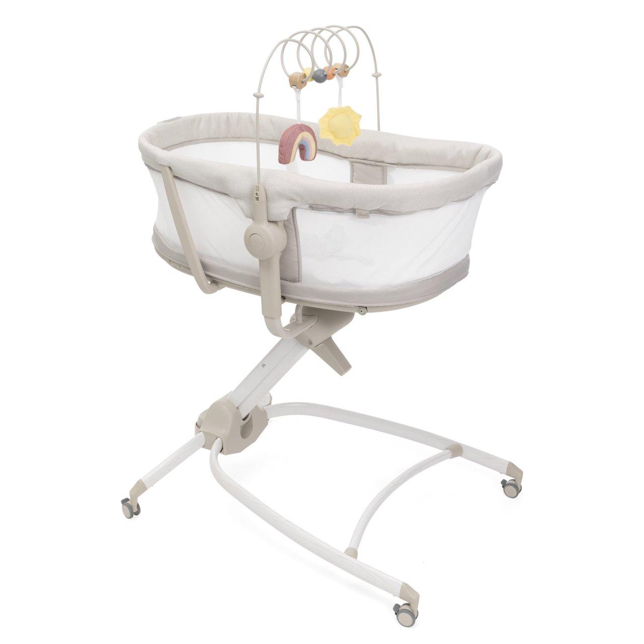 Culla multifunzionale Chicco Baby Hug 4in1 Armonia in colore marrone, ideale per neonati da 0 a 36 mesi, con funzioni di culla, sdraietta e seggiolone. | Chicco