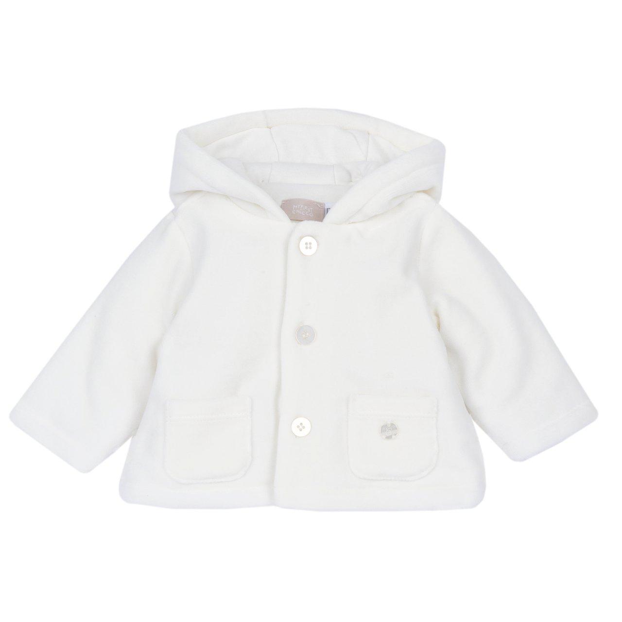 Cardigan con cappuccio Chicco in ciniglia bianca di cotone sostenibile, con fodera in interlock e medaglietta effetto madreperla, ideale per neonati e bambini. | Chicco