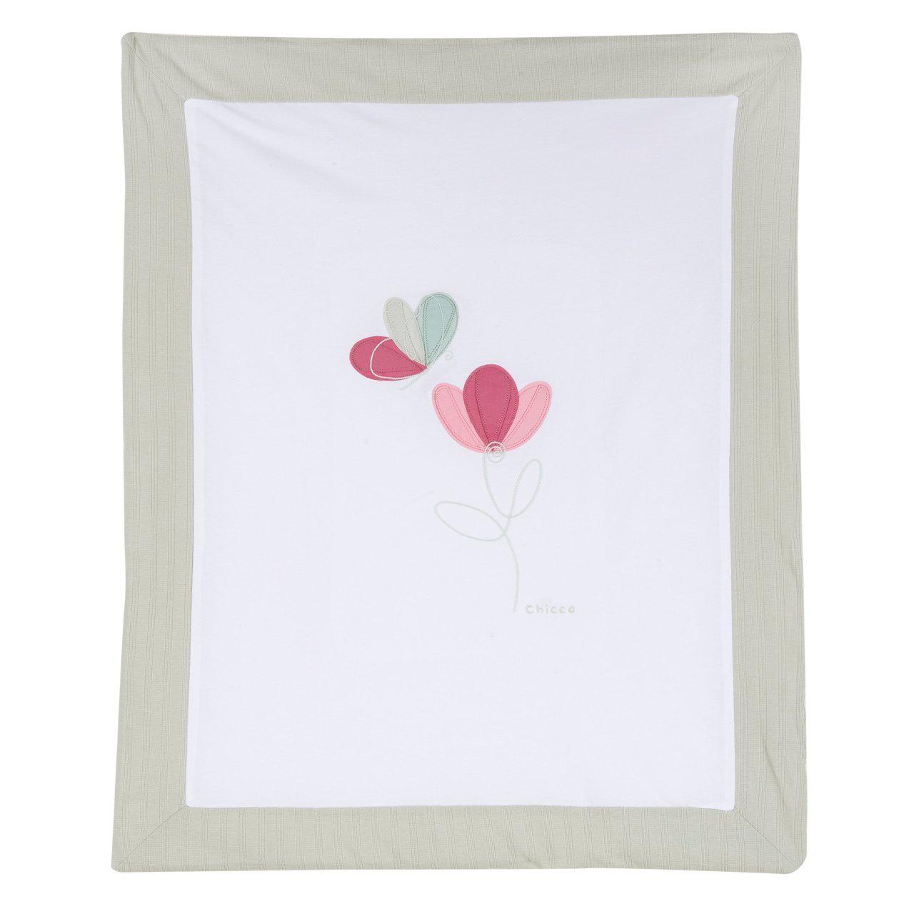 Coperta per carrozzina Chicco in jersey di cotone elasticizzato bianco, con applicazioni e ricami, retro stampa fantasia, ideale per neonati primavera/estate. | Chicco