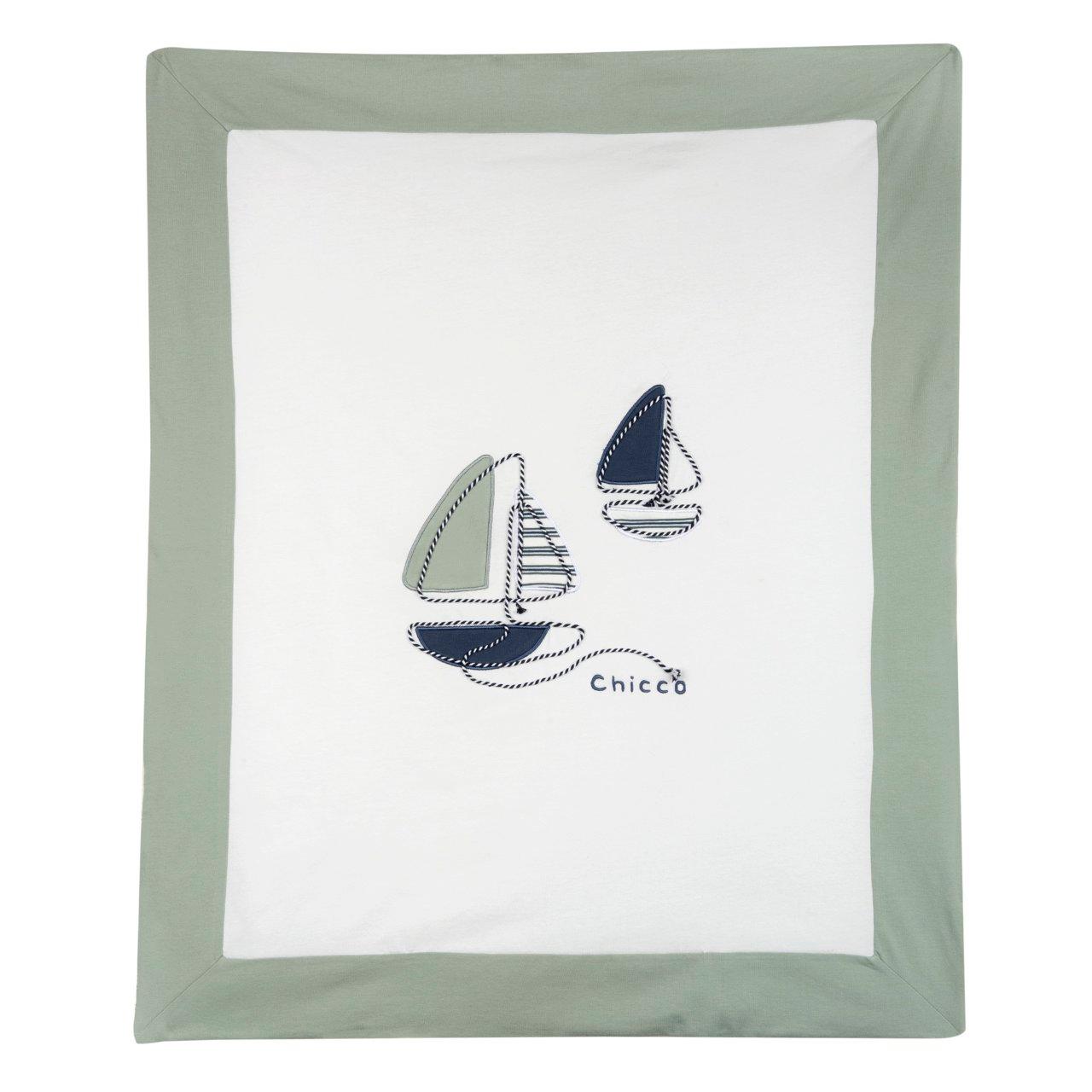 Coperta per carrozzina Chicco in jersey di cotone elasticizzato bianco con grafica applicata e ricamata, ideale per primavera/estate. | Chicco