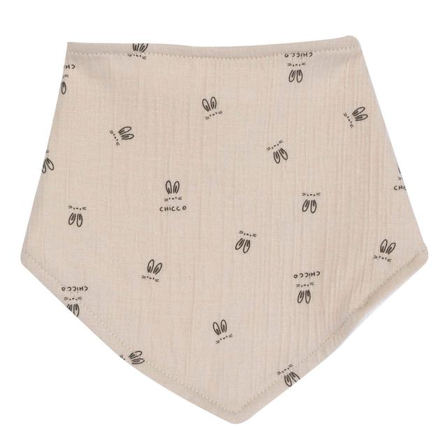 Bavaglino triangolare Chicco in jersey di cotone arancione effetto goffrato, con retro in spugna e chiusura a bottoni automatici, ideale per la primavera/estate. | Chicco