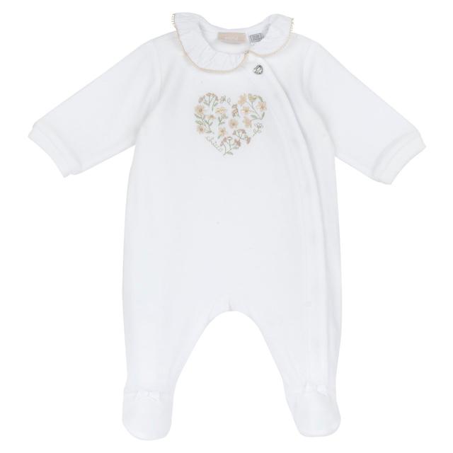 Tutina aperta davanti in ciniglia bianca per bambina Chicco, con collo a corolla, grafica ricamata luminosa e bottoni automatici nascosti. | Chicco