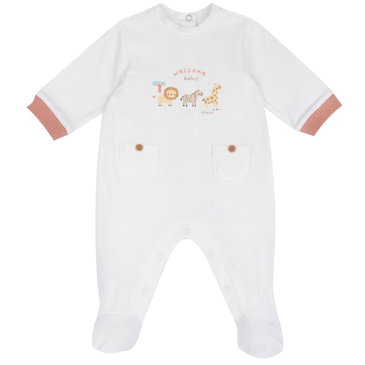 Tutina girocollo Chicco bianca in cotone elasticizzato sostenibile con apertura interna gamba e bottoni automatici, grafica stampata e taschine con bottoni effetto legno. | Chicco