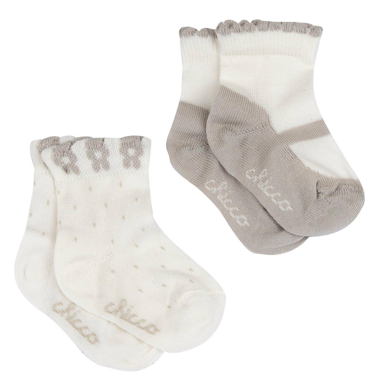 Set due paia calzini Chicco bambina primavera/estate in cotone sostenibile, design jacquard floreale con finte scarpine bianche e smerli sul polsino. | Chicco