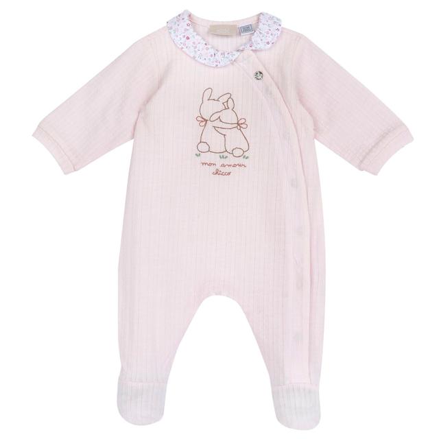 Tutina rosa Chicco aperta davanti per bambina in morbido jersey operato con elegante collo a corolla floreale e grafica ricamata. | Chicco