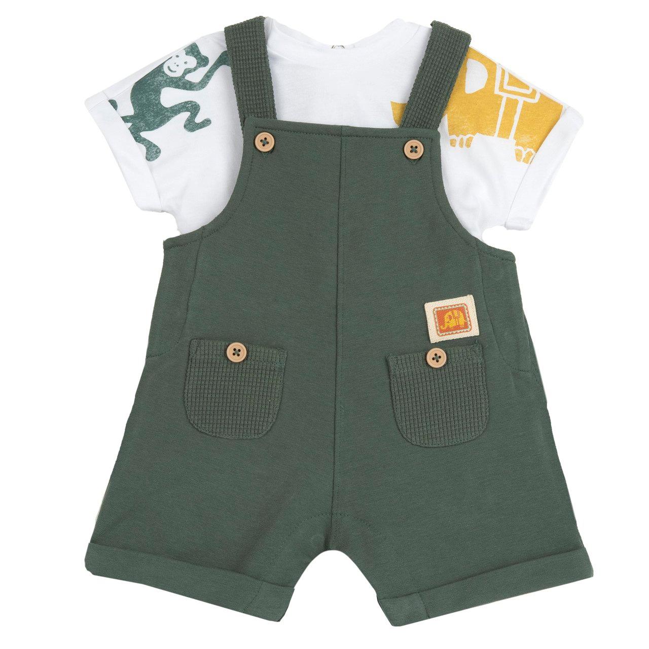 Completo Chicco verde per neonato con maglietta a manica corta in cotone e salopette corta in felpa elasticizzata con bretelle regolabili. | Chicco