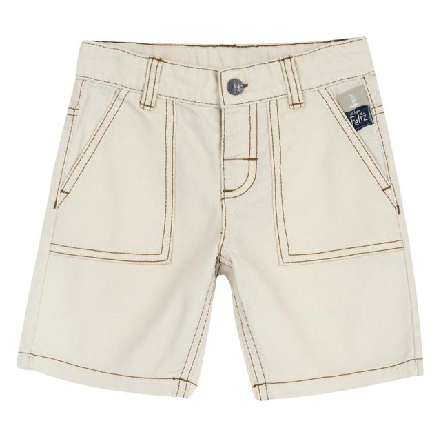 Pantaloni corti bianchi effetto denim per bambino Chicco in cotone sostenibile con vita elasticizzata e regolabile, cuciture a contrasto e etichetta decorativa. | Chicco