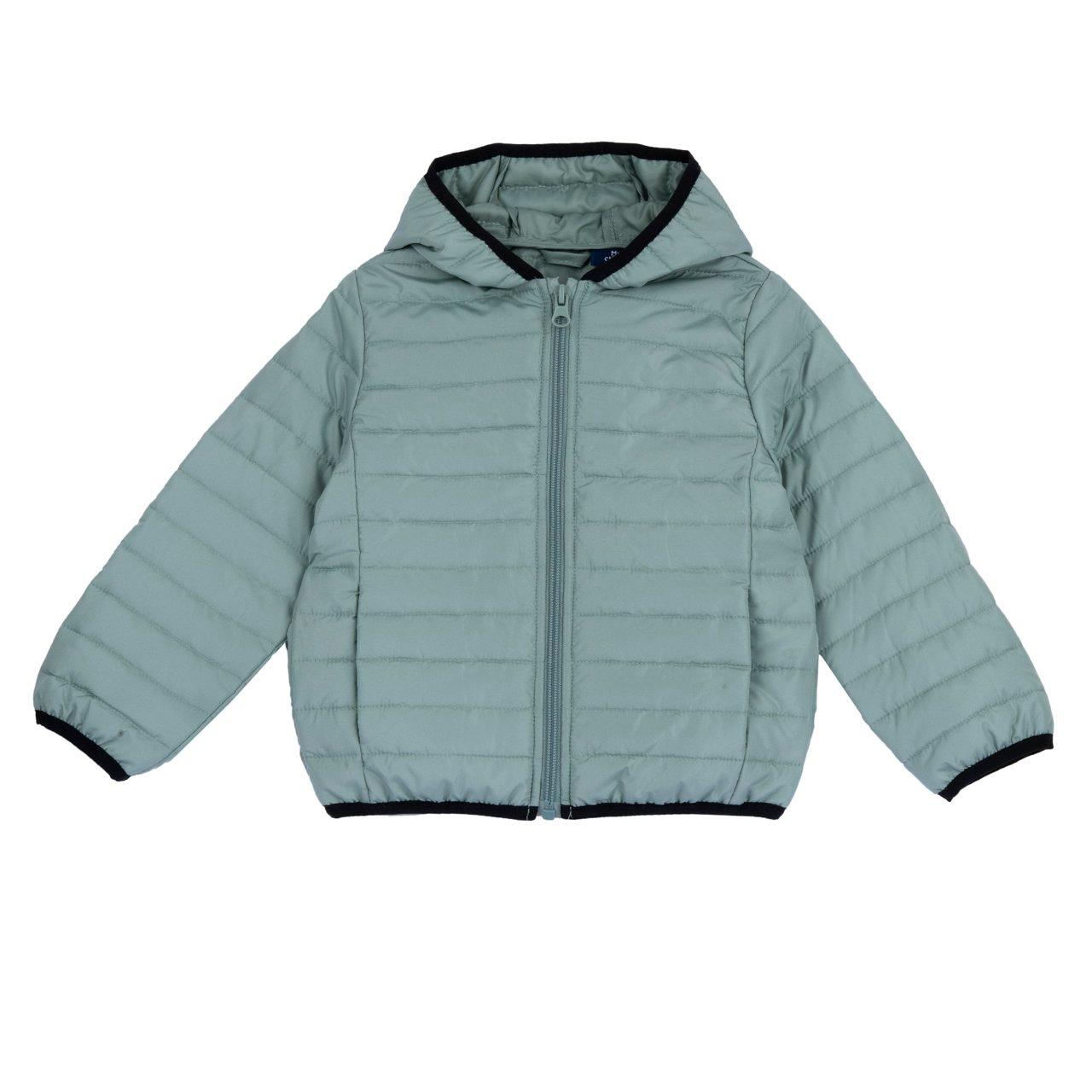 Giubbino imbottito Chicco verde con cappuccio per bambino, realizzato in tessuto tecnico trapuntato riciclato, con bordi elasticizzati a contrasto e tasche frontali. | Chicco