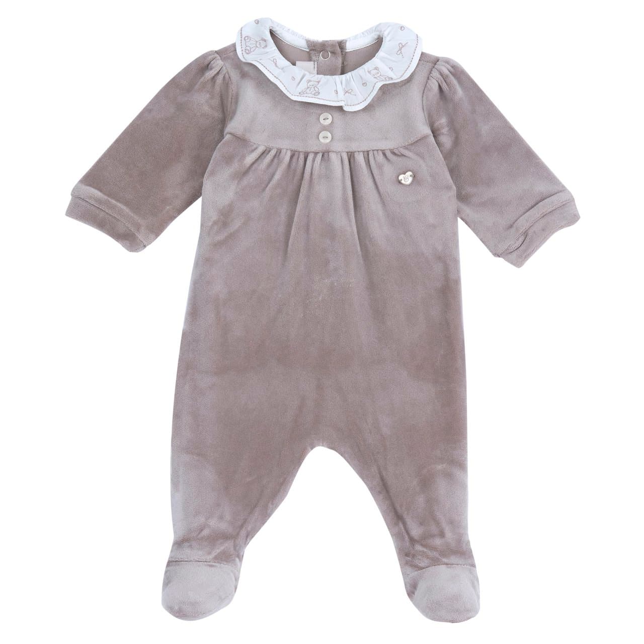 Tutina Chicco marrone in ciniglia elasticizzata lucida per bambina, con colletto ricamato a orsetti e medaglietta madreperla, chiusura posteriore con bottoni automatici. | Chicco