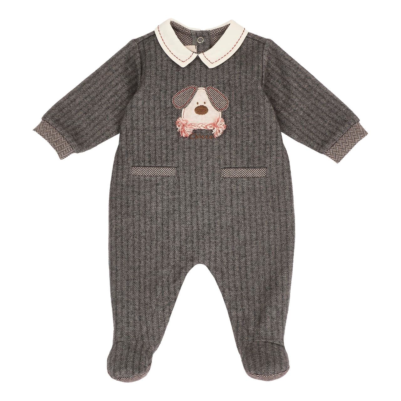 Tutina neonato Chicco in interlock jacquard marrone con apertura interna gamba e retro, colletto ricamato e grafica applicata. | Chicco
