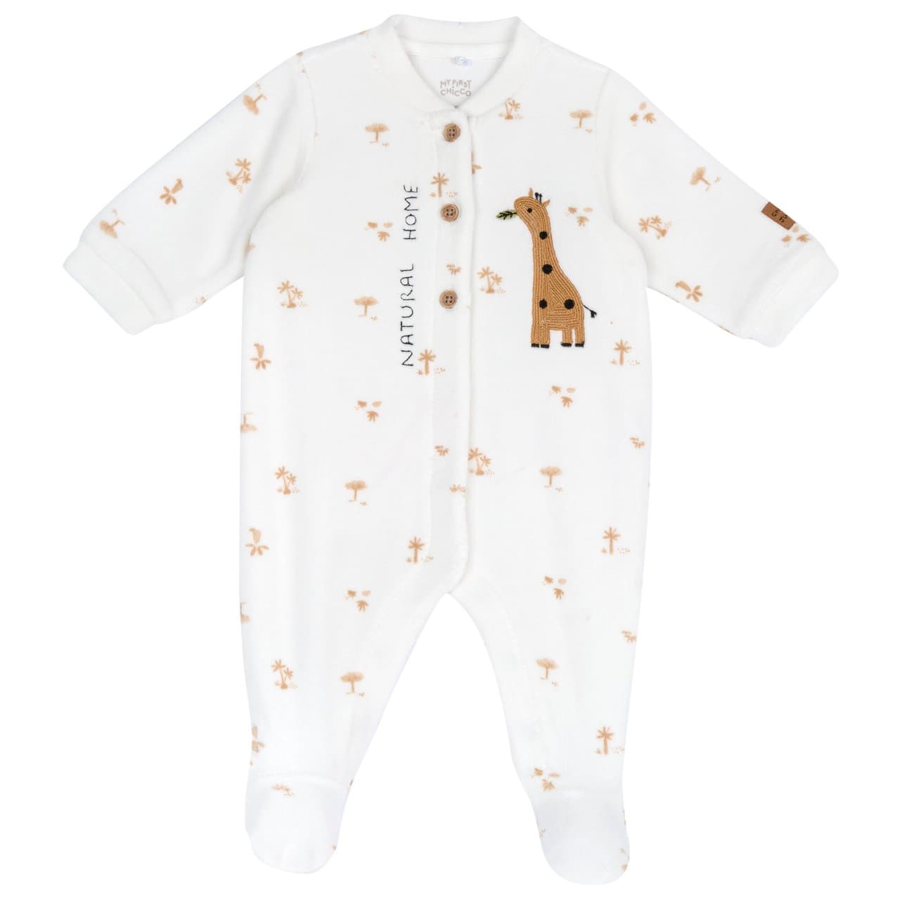 Tutina Chicco unisex in ciniglia bianca, aperta davanti con bottoni automatici, stampa fantasia e grafica ricamata, ideale per autunno/inverno. | Chicco
