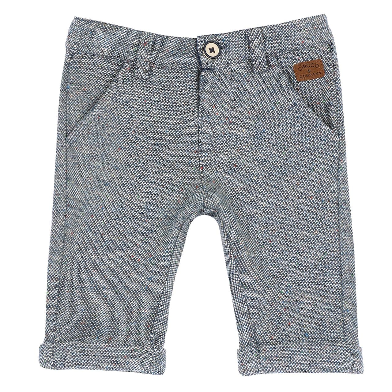 Pantaloni lunghi Chicco blu in maglia jacquard tinto filo mélange e bouclé di cotone, con chiusura a bottone bicolore e vita regolabile. | Chicco