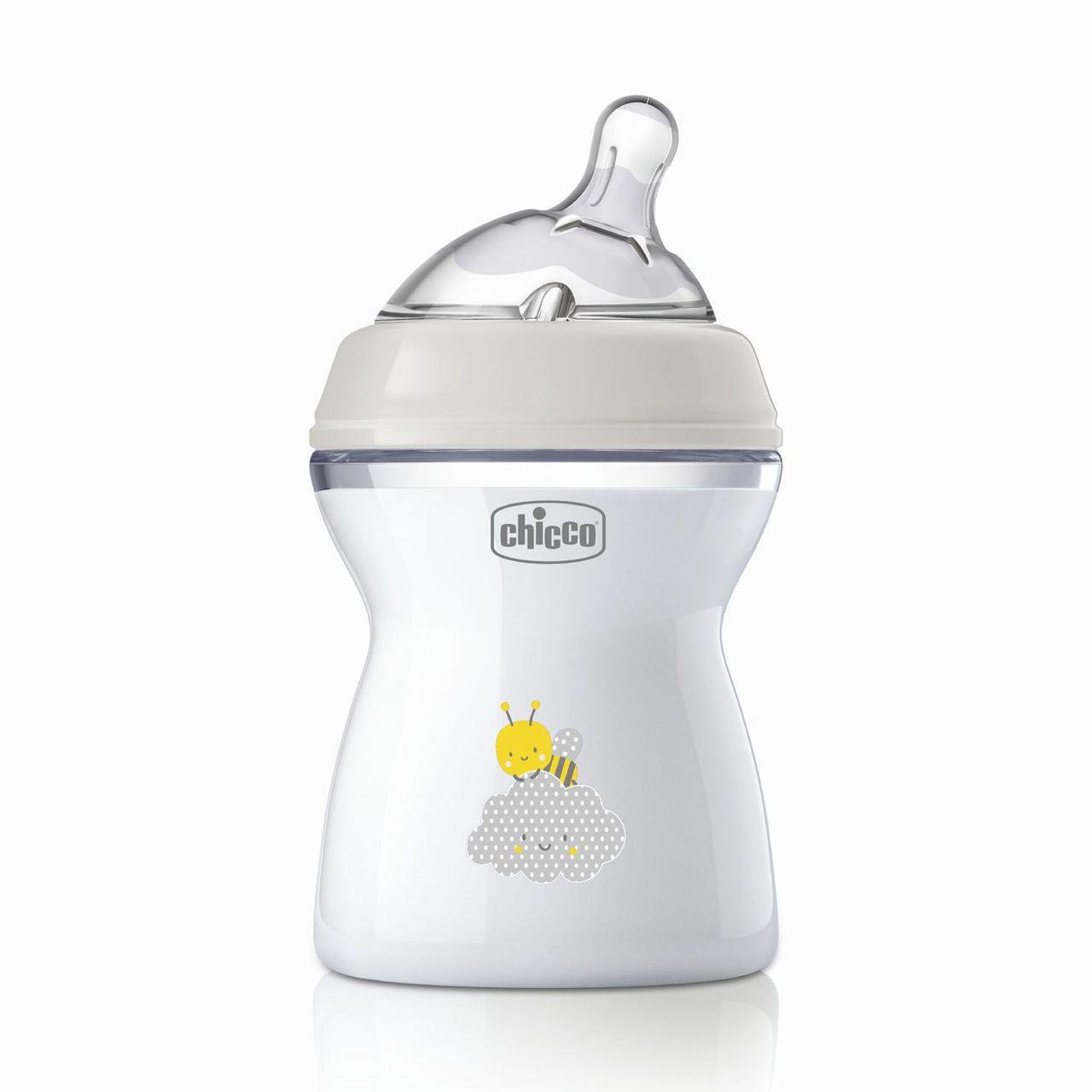 Biberon Naturalfeeling Flusso Medio (250 Ml) | Chicco Biberon Chicco Naturalfeeling grigio da 250 ml con tettarella inclinata per flusso medio, ideale per allattamento misto e neonati. | Chicco