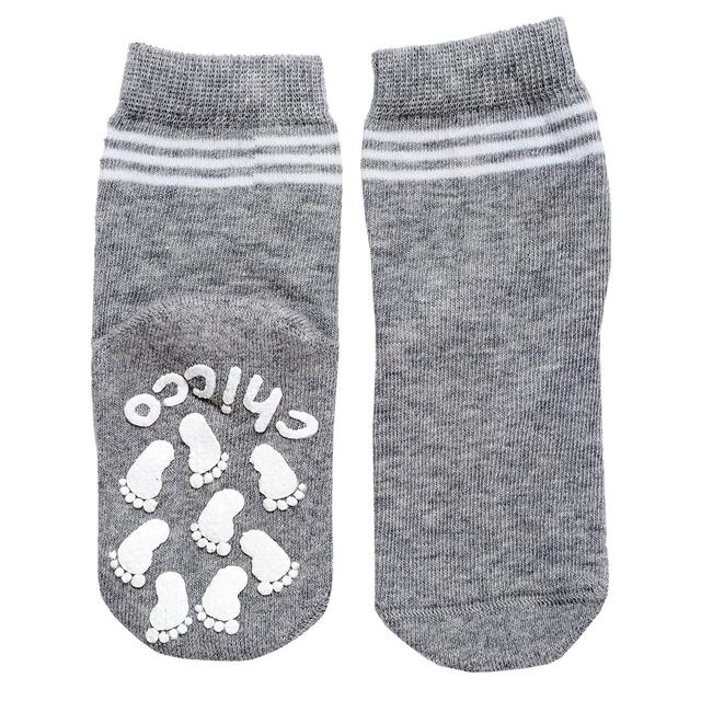 Calze Antiscivolo | Chicco Calze antiscivolo Chicco fucsia con righe bianche per bambina, con gommatura a forma di piedino per massima sicurezza. | Chicco