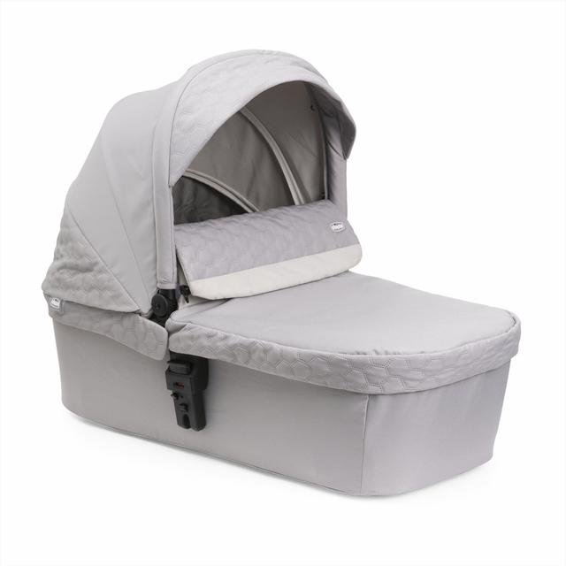 Navicella Seety | Chicco Navicella Seety Chicco beige unisex, leggera e maneggevole, con cappottina protettiva UV50+ e copertina 2-in-1 trasformabile. | Chicco