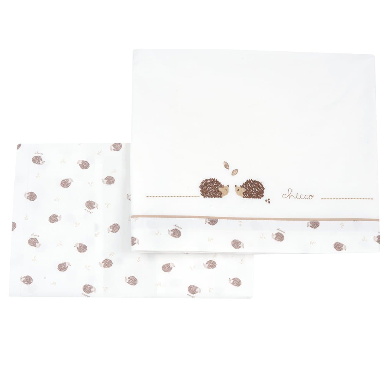 Set Lenzuola | Chicco Set lenzuola Chicco in popeline di cotone bianco per lettino, con motivo ricamato sul lenzuolo superiore e stampa sul lenzuolo con angoli, ideale per autunno/inverno. | Chicco