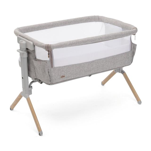 Chicco Next2me Armonia | Chicco Culla Chicco Next2Me Armonia marrone, elegante e funzionale, con 11 livelli di altezza e ruote per facilitare lo spostamento. | Chicco